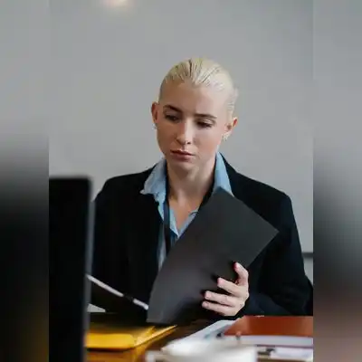张艺馨